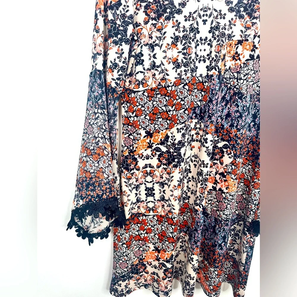 EST. 1962 Multi Color‎ Floral Print Dress, Size 6 - Picture 3 of 9